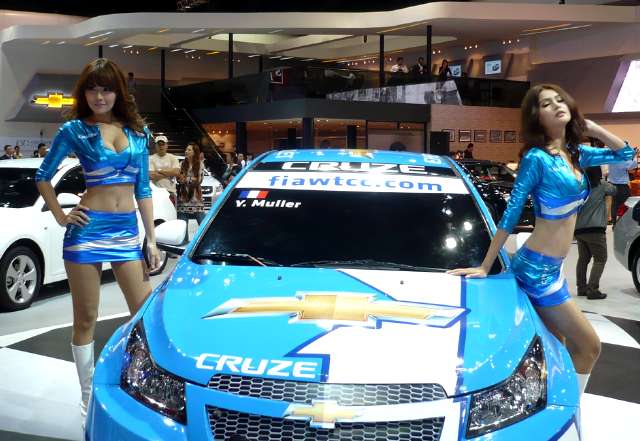 cars and girls 2011. beautiful girls on 2011