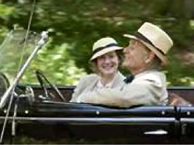 Bill Murray makes a credible FDR