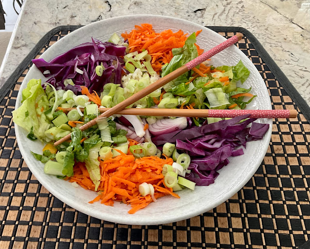 sushi in a bowl