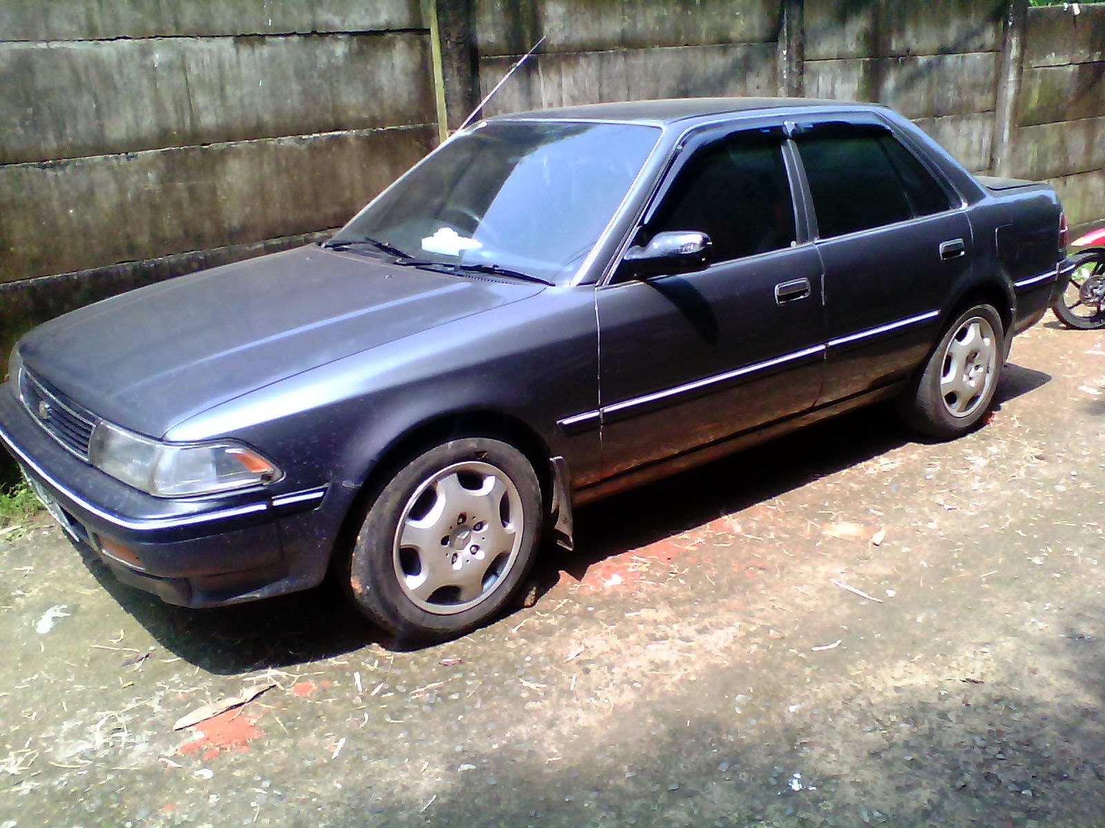 Toko Barang Bekas ku Sedan Toyota  Corona  Twincam Efi 2000 