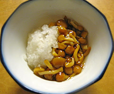 なめこおろし