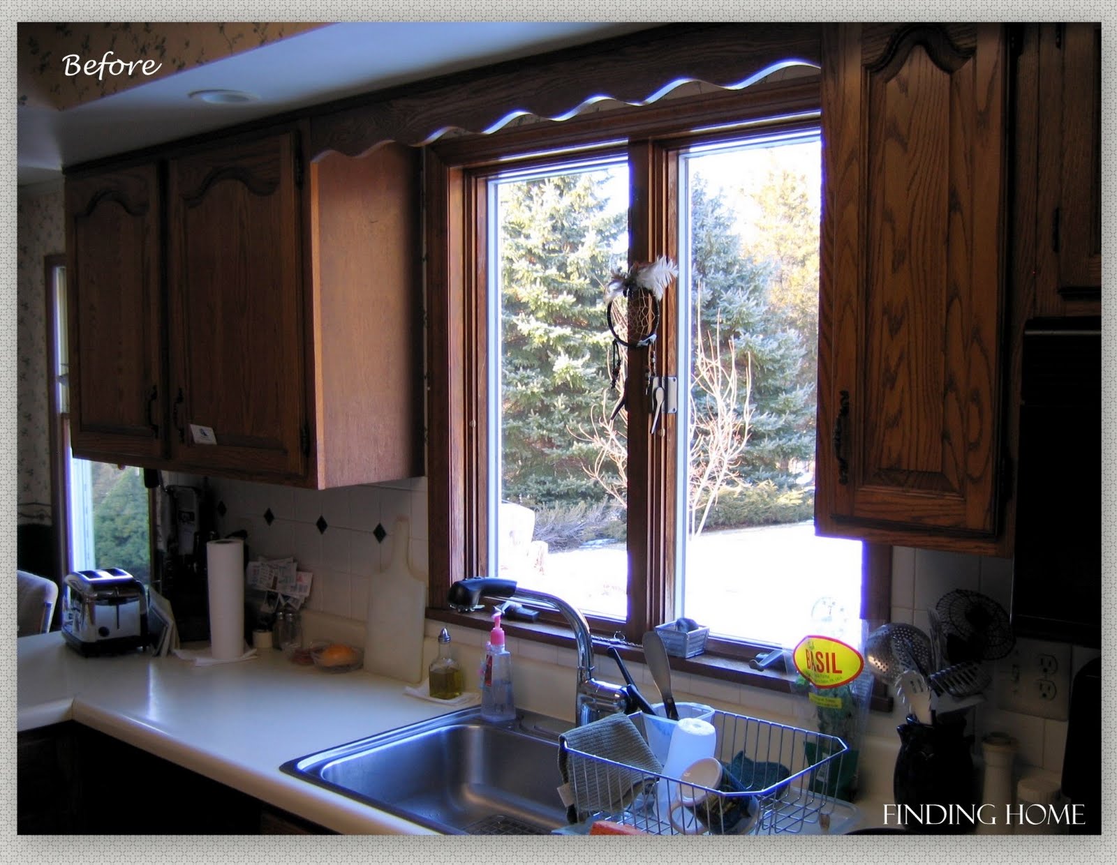 Medium Oak Kitchen Cabinets