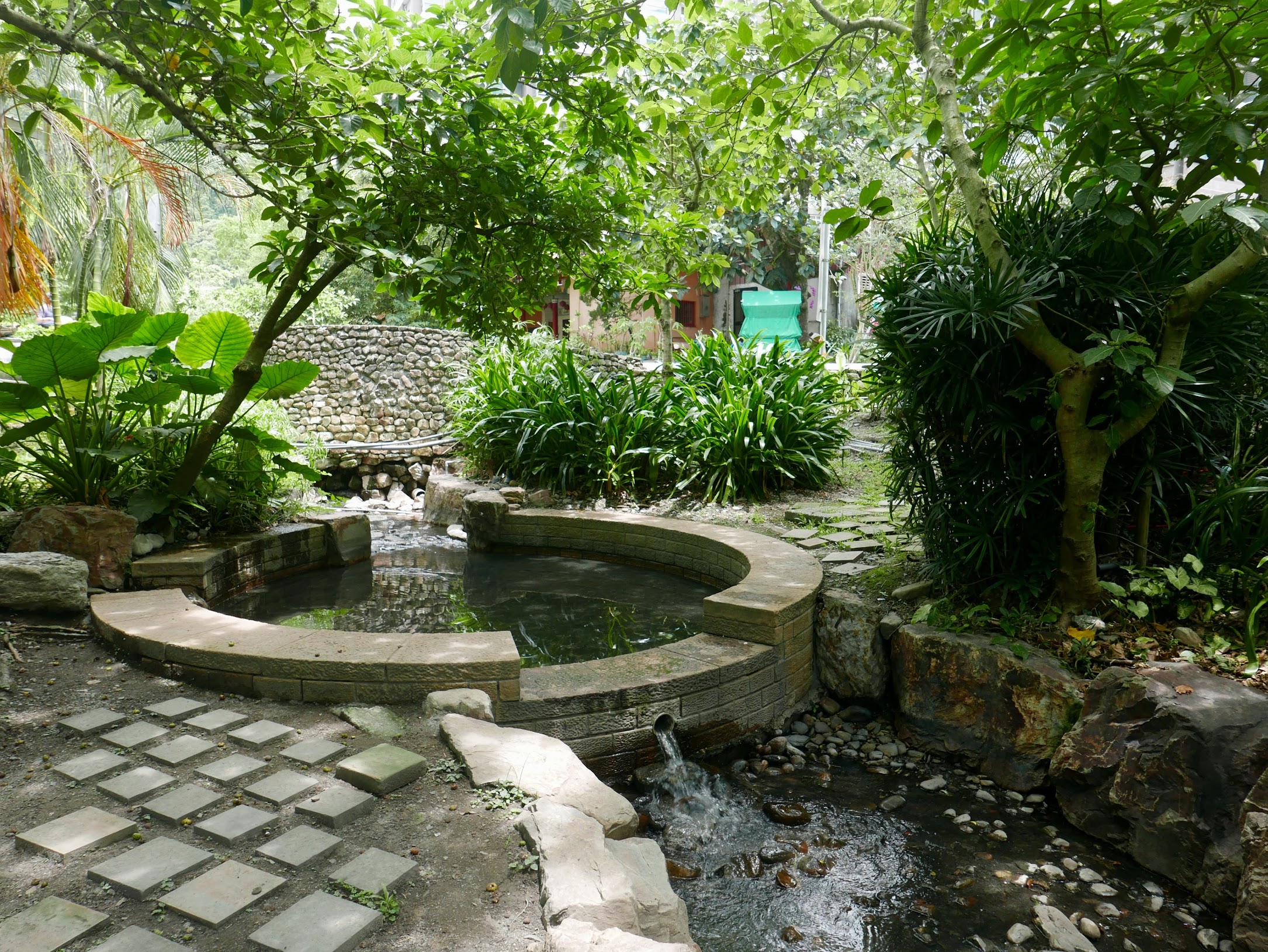 宜蘭縣礁溪鄉 湯圍溝溫泉公園