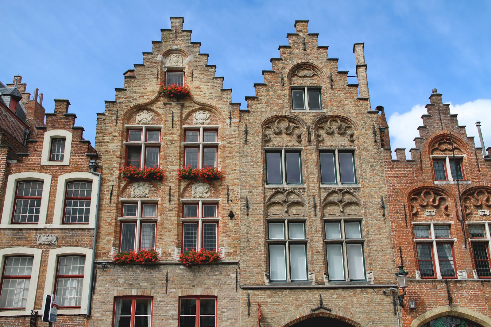 5 favorite coffee spots in Bruges