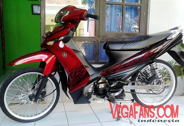 Kumpulan Foto Modifikasi Vega ZR Sederhana Warna Merah 