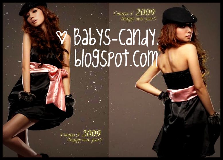 [Black+Dress+with+Pink+Stash.jpg]