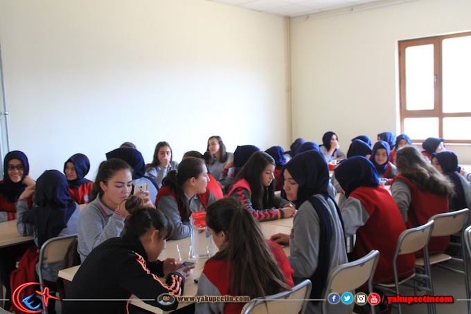 Bozkır Lokman Hekim Anadolu Lisesi Aşure İkramında Bulundu