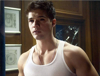 Steven Strait