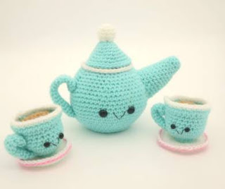 PATRON GRATIS JUEGO DE TE AMIGURUMI 52265