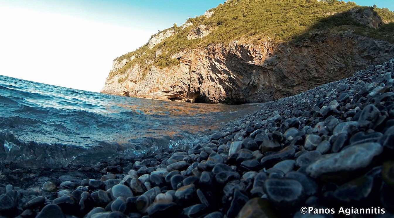 παραλια πεταλη ευβοια