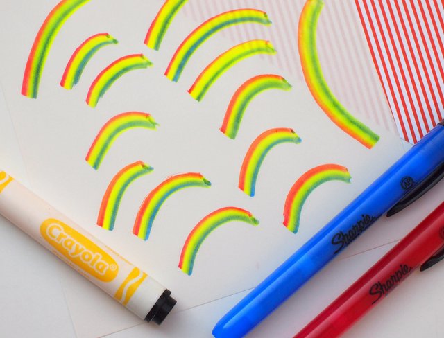 How to Make a DIY Rainbow Marker (in under a minute!)