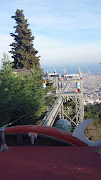 Right next to the basilica was an old amusement park .