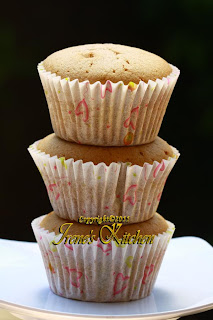 CUPCAKE PUTIH TELUR - (III) BLUEBERRY CUPCAKE