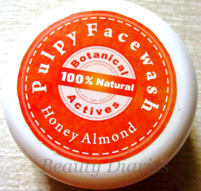 Auravedic Pulpy face wash - Honey Almond