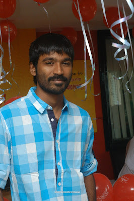 Mayakkam Enna Movie Audio Launch stills