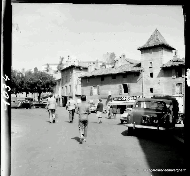 Photo noir et blanc ancienne