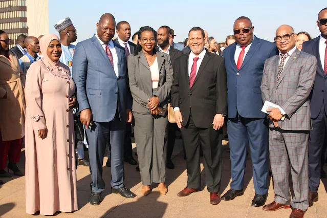 CTA destaca papel do sector privado nas celebrações dos 50 anos da independência de Moçambique CTA destaca papel do sector privado nas celebrações dos 50 anos da independência de Moçambique