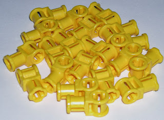 LEGO 20 Yellow Technic Axle Connectors with Axle Hole 42000