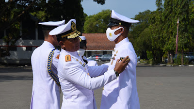 Dilantik Komandan  Kodiklatal, 591 Siswa Diktukbakat TNI AL TA 2022 Resmi Menjadi Sersan Dua