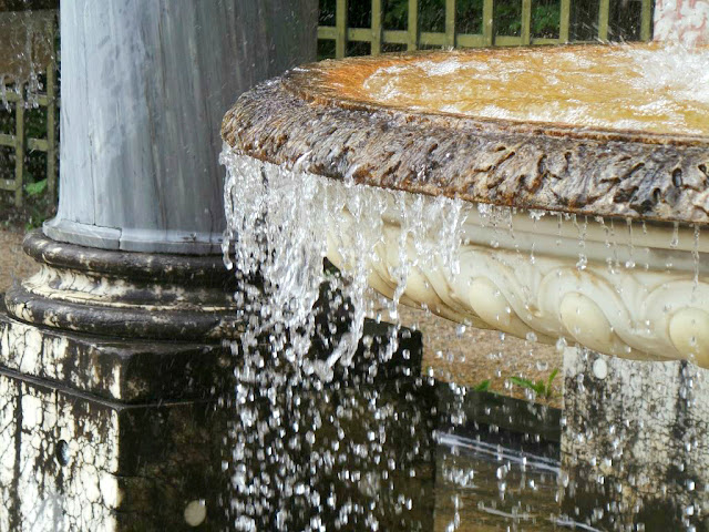 Grandes eaux musicales château Versailles spectacle Yvelines jardin