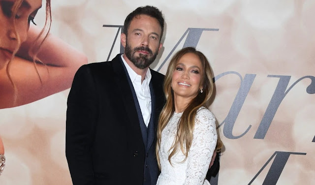 Jennifer Lopez et Ben Affleck جينيفر لوبيز وبِن أفليك يرتبطان