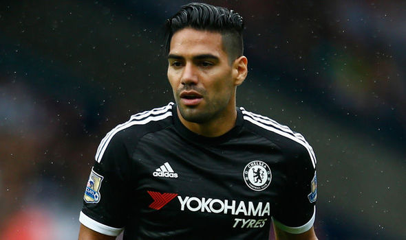 Jose Mourinho warns Chelsea striker to improve and plays down exit talk