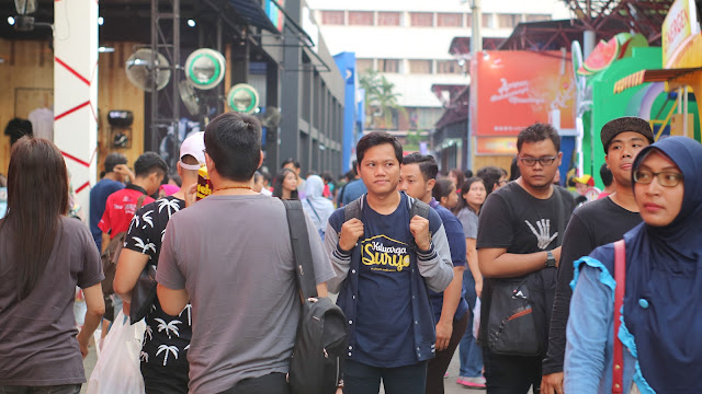 Cara Mudah Belajar Literasi Keuangan? Tonton Keluarga 