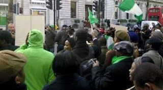 Nigerians In UK Deny Staging Protest Against Buhari, Say President Is In Good Condition
