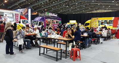 konsep food truck indoor untuk bazar