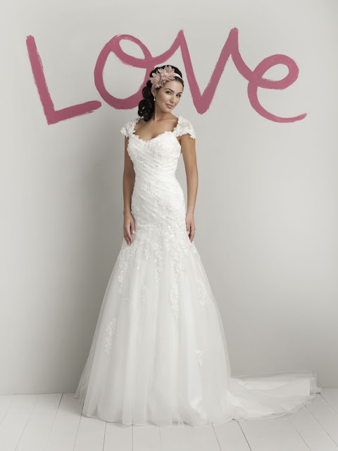 wedding dress with cap sleeves