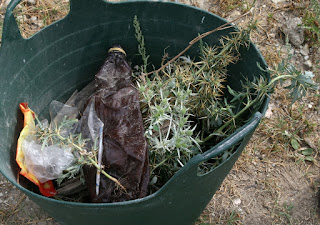 A bucket full of "spikes"