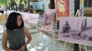 Eduart Lir's paintings of Albania exhibited in Tirana as the latest photos of Egnatia Road