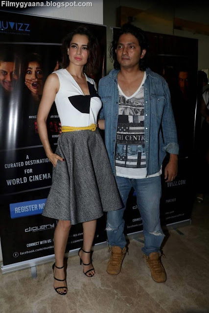 kangana ranaut with friend photo