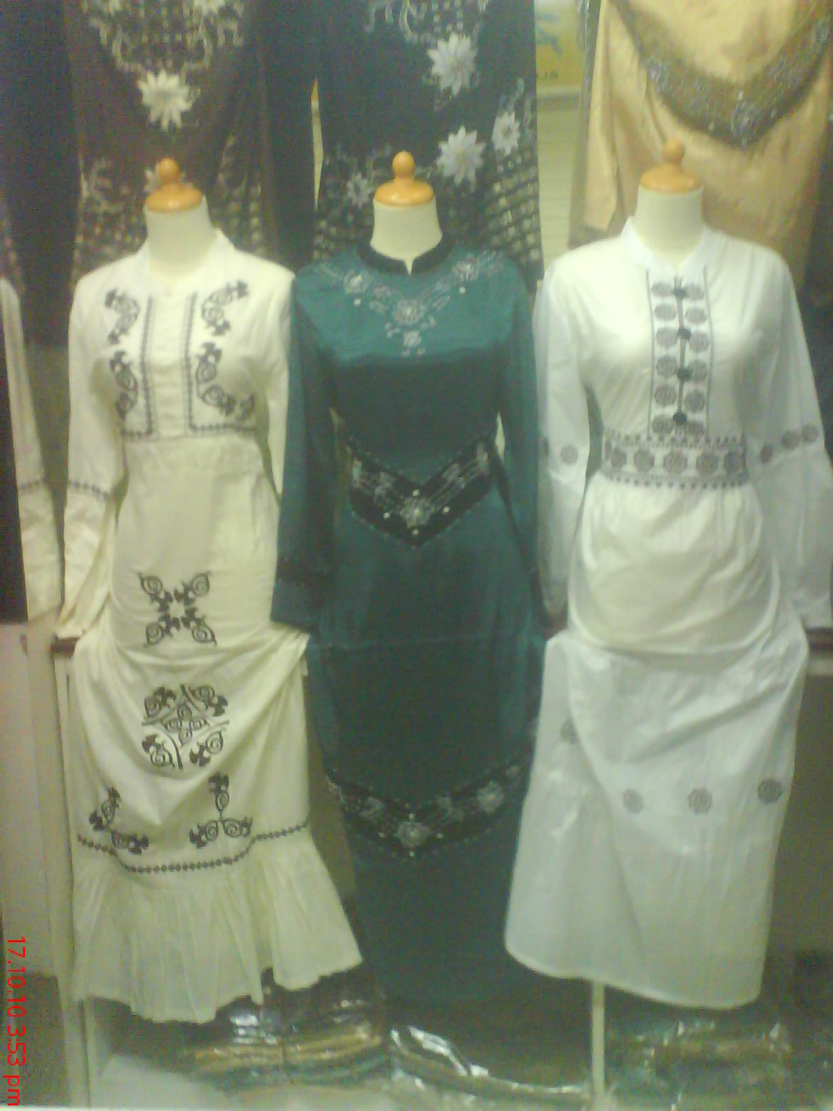 Busana Muslim 354 Gamis Motif Bordir Payet 20 Oktober 2020