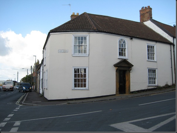 corner of New Road. Was this a cafe?  I think so, with a juke box.