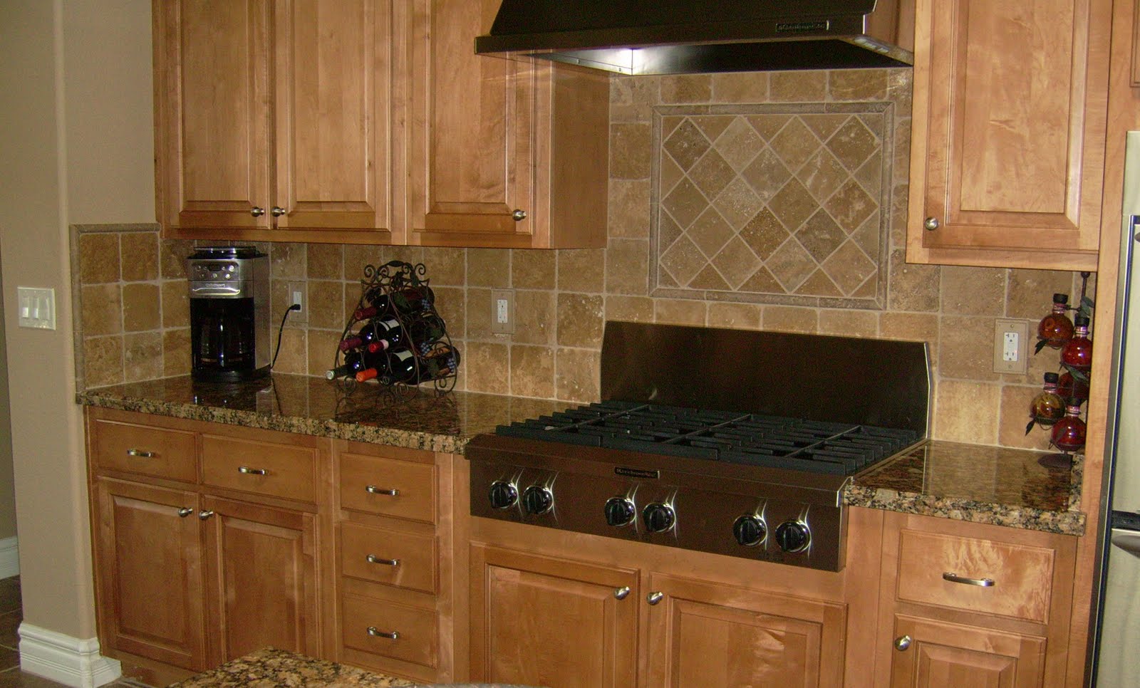 Kitchen Tile Backsplash Ideas