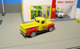 GreenLight Shell  Ford F-100 pickup