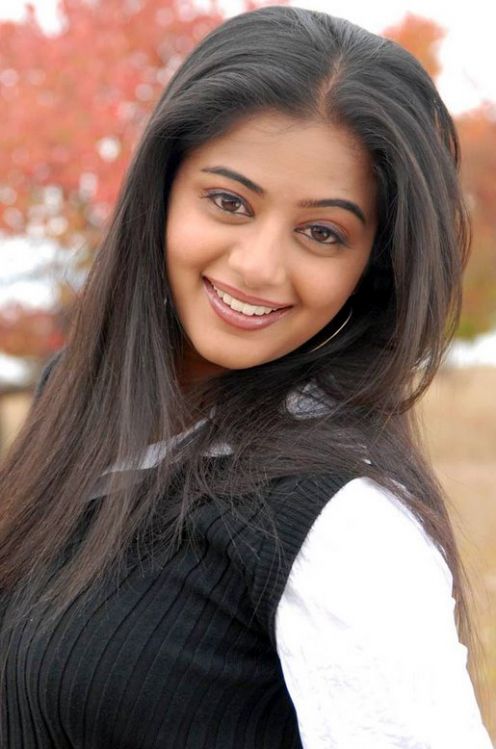 wallpaper hot kiss. Priyamani hot kiss,