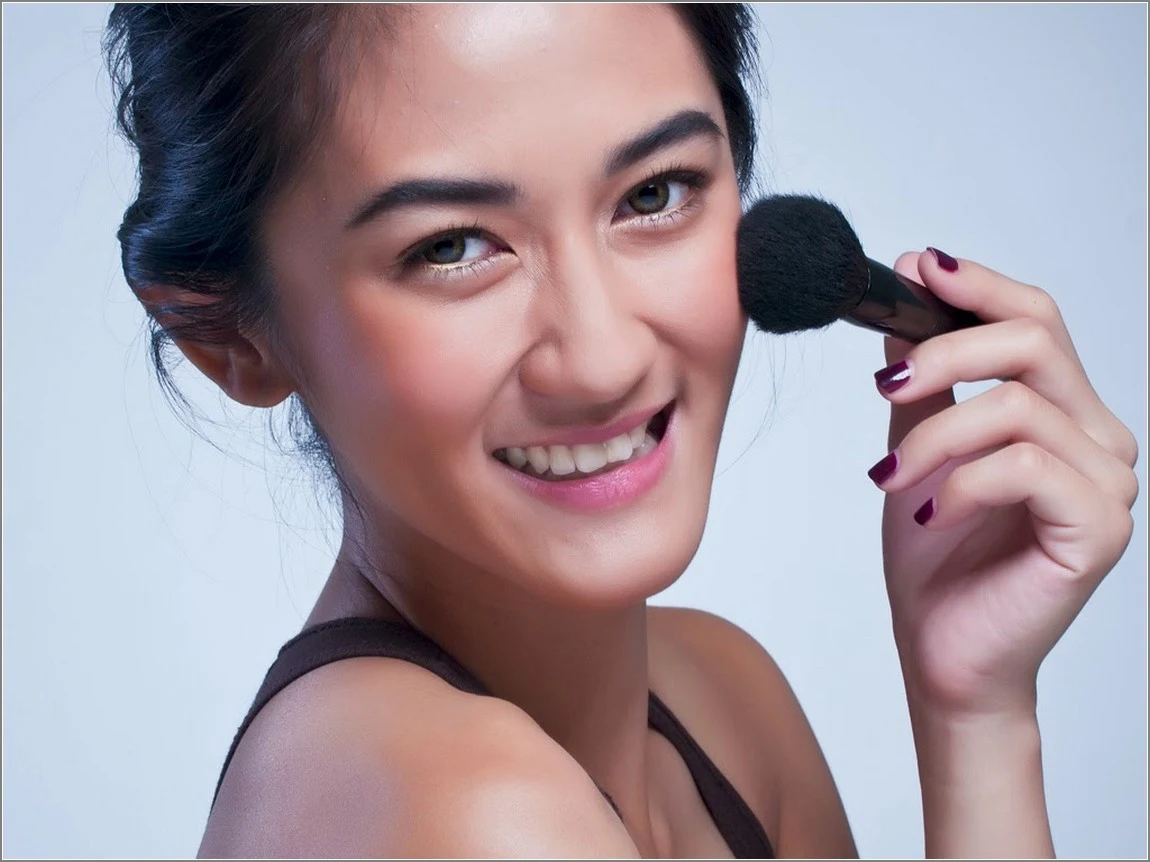 Bonjour DAILY TIPS Tutorial Cara Cepat MAKE UP NATURAL