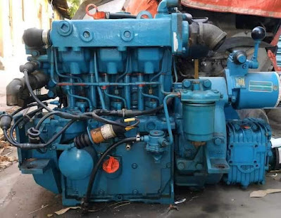 Lister Petter LPW3 inboard diesel engine