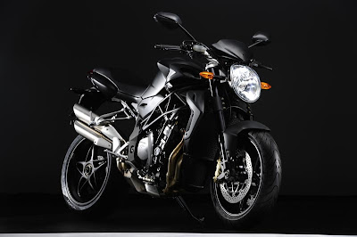 2011 MV Agusta Brutale 920 First Look 