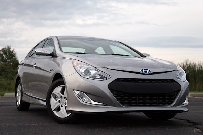 2011 Hyundai Sonata Hybrid Review