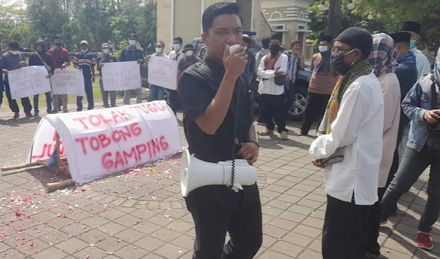 Aliansi Rakyat Gunungkidul Tolak Pendirian Tobong Gamping Yang Akan Menjadi Ikon Gunungkidul