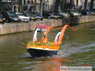 torcedores holandeses por Amsterdã