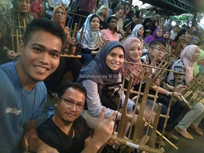 persembahan angklung bandung_1