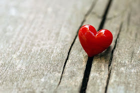 heart-red-bench-love-wallpaper