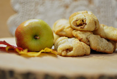 Mini Apple Pie Bites