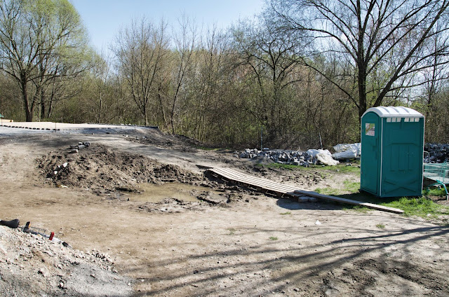 Baustelle Neubau eines Spielplatzes, Am Malchower See, Nähe Hohenschönhauser Weg, 13051 Berlin, 27.03.2014