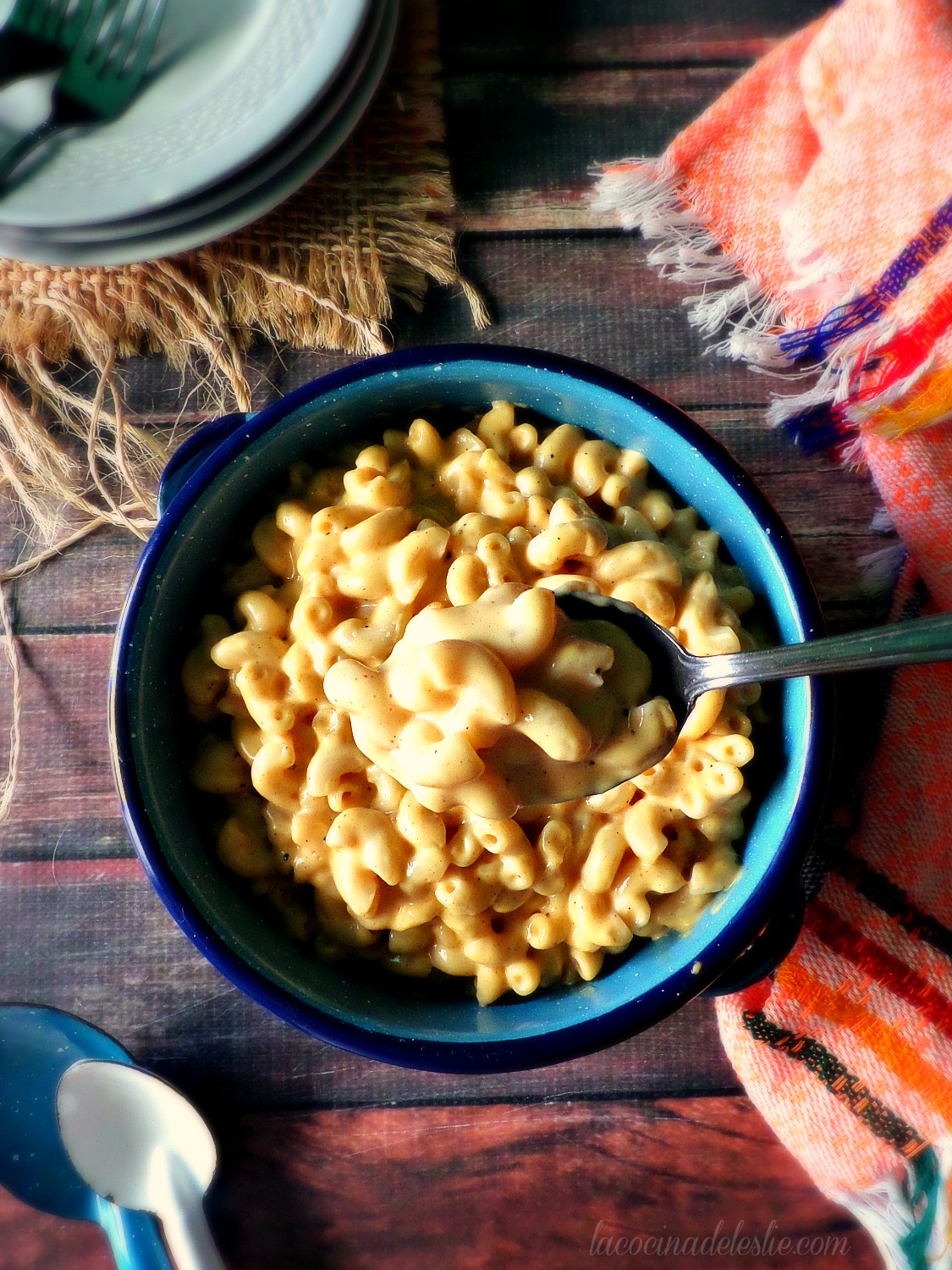 Stovetop macaroni and cheese recipe - lacocinadeleslie.com 