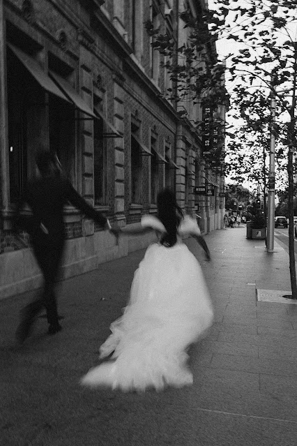 black and white bridal portraits by avalon haloho perth weddings photography